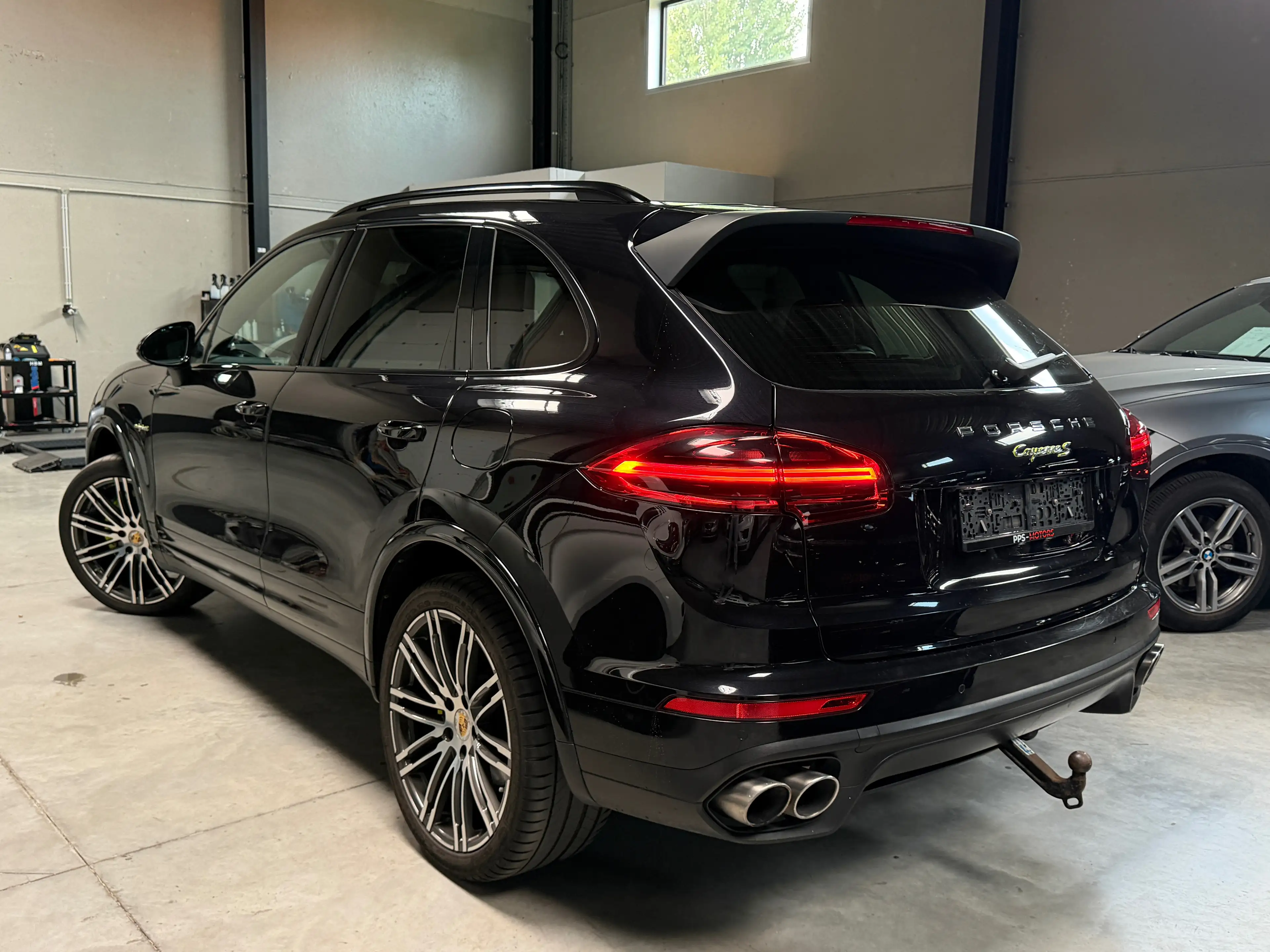 Porsche Cayenne 3.0i V6 Hybrid Tiptronic S | 1STE EIGENAAR | FULL PORSCHE SERVICE | PANO | TREKHAAK — photo 4