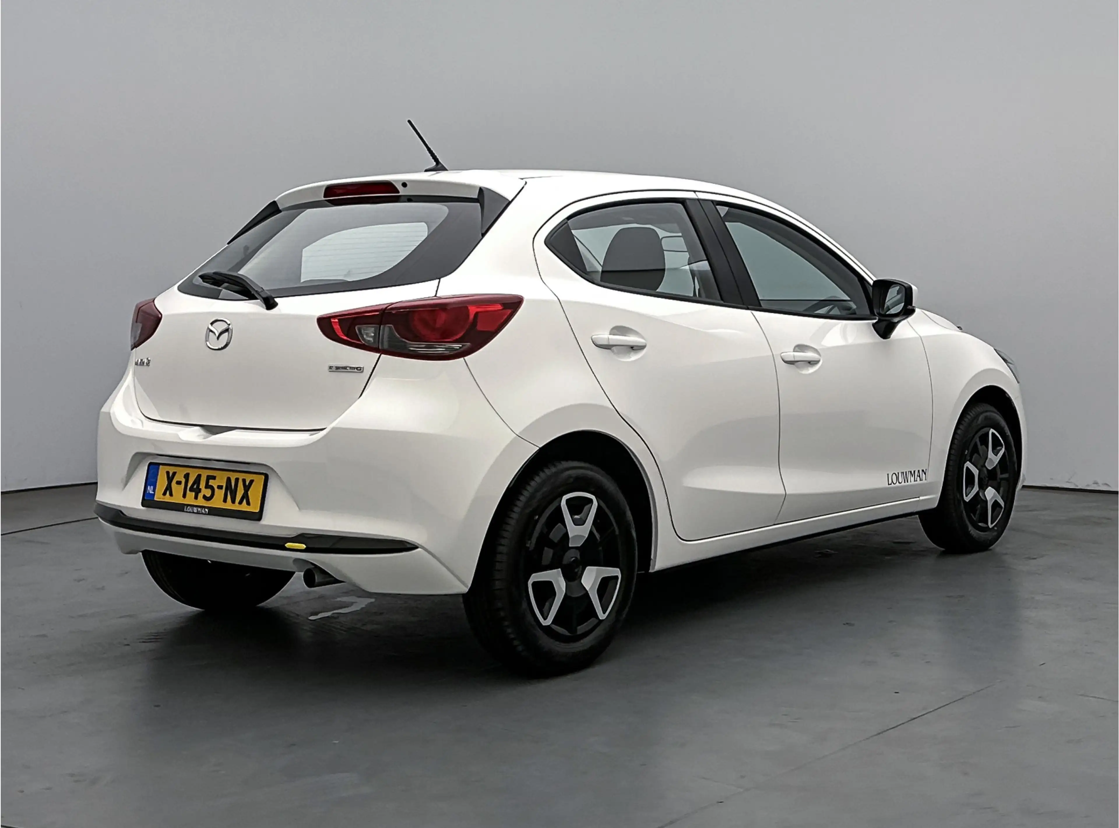 Mazda 2 1.5 e-SkyActiv-G 90 Centre-Line | Airco | Cruise c — photo 3