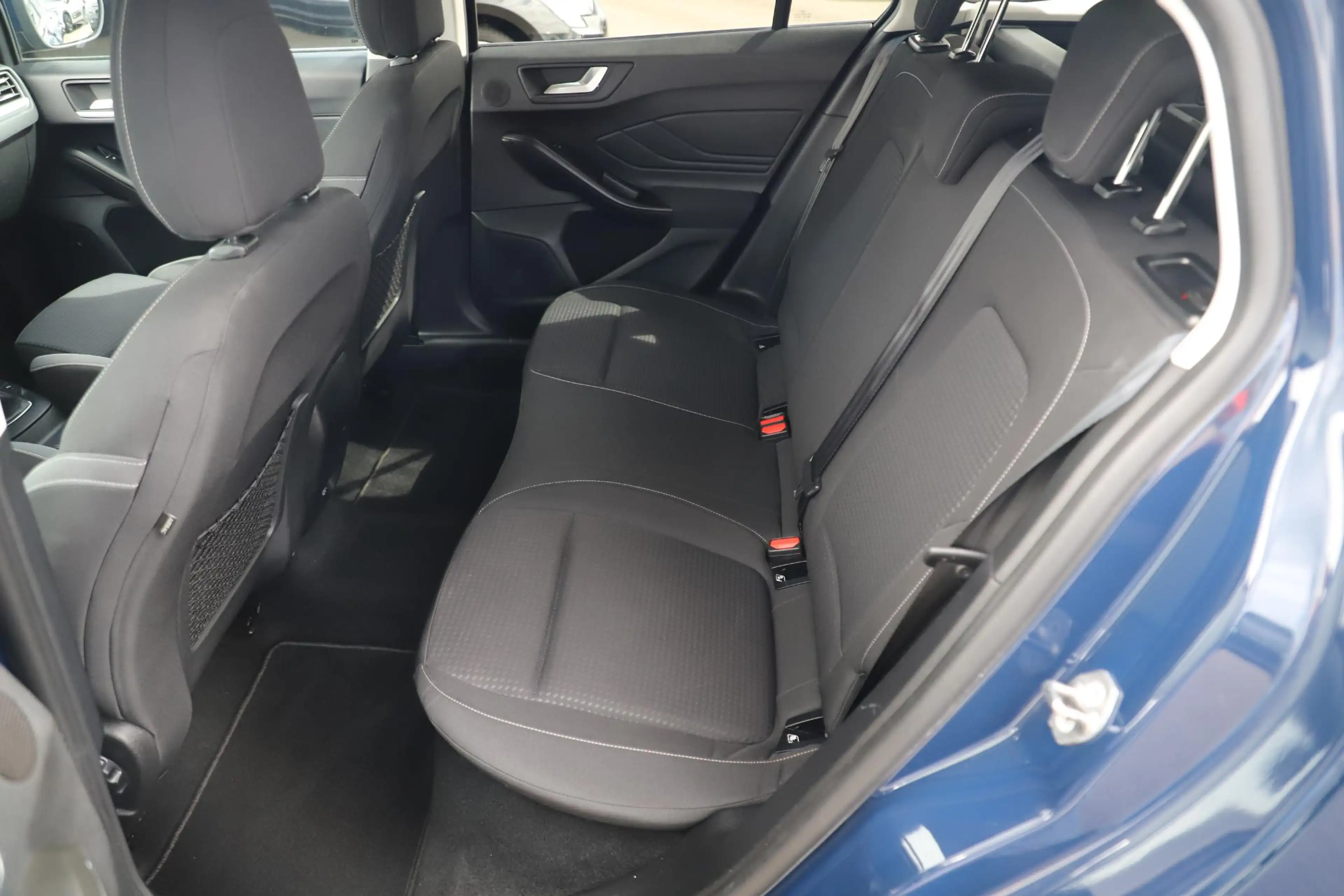 Ford Focus Wagon 1.5 EcoBlue Trend Edition Business Navigatie — photo 7