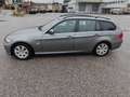 BMW 318 318d Touring Aut. Grau - thumbnail 2