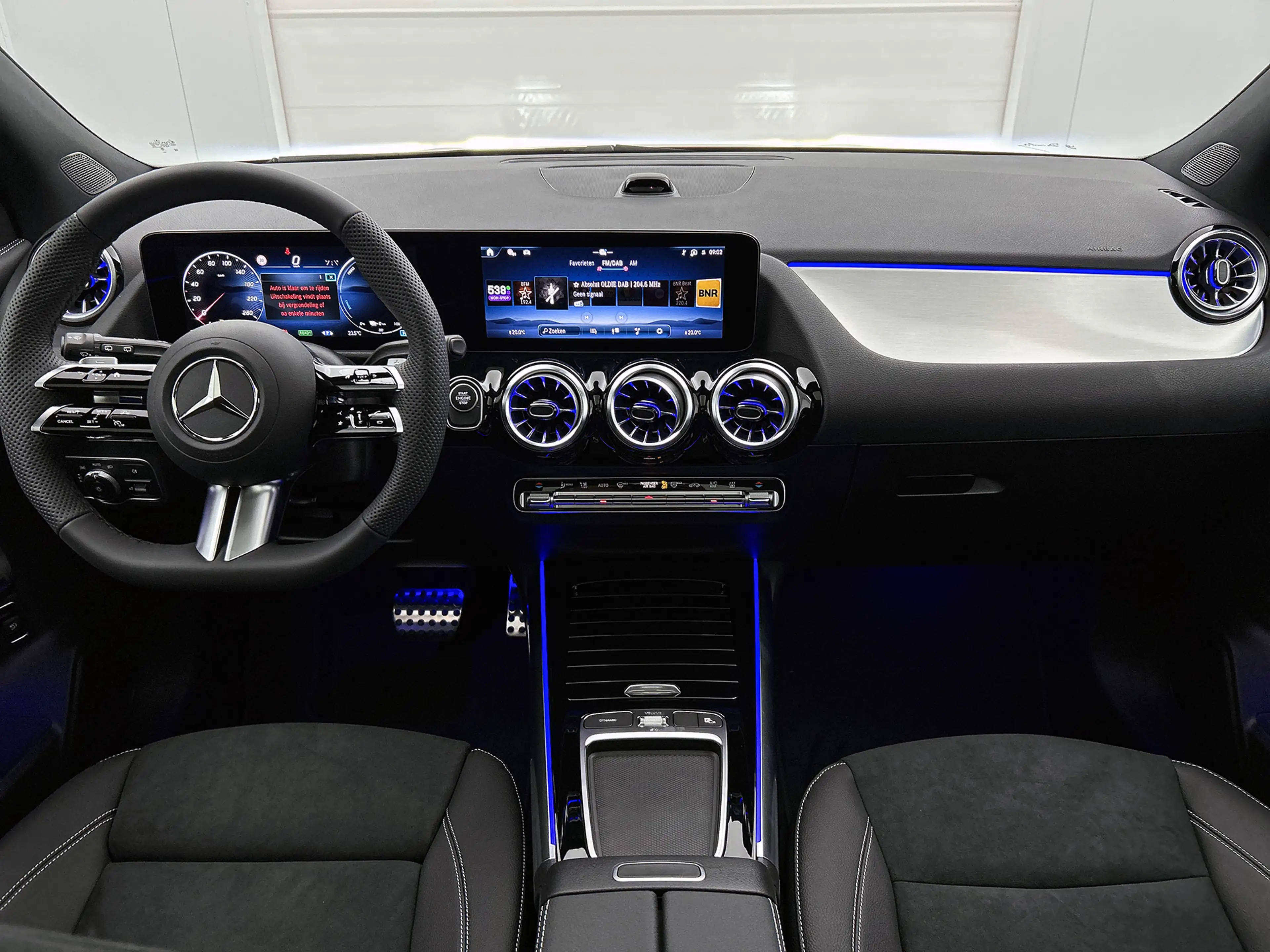 Mercedes-Benz GLA 250 e 140 Year Edition | Plus Pakket | Nightpakket | P — photo 4