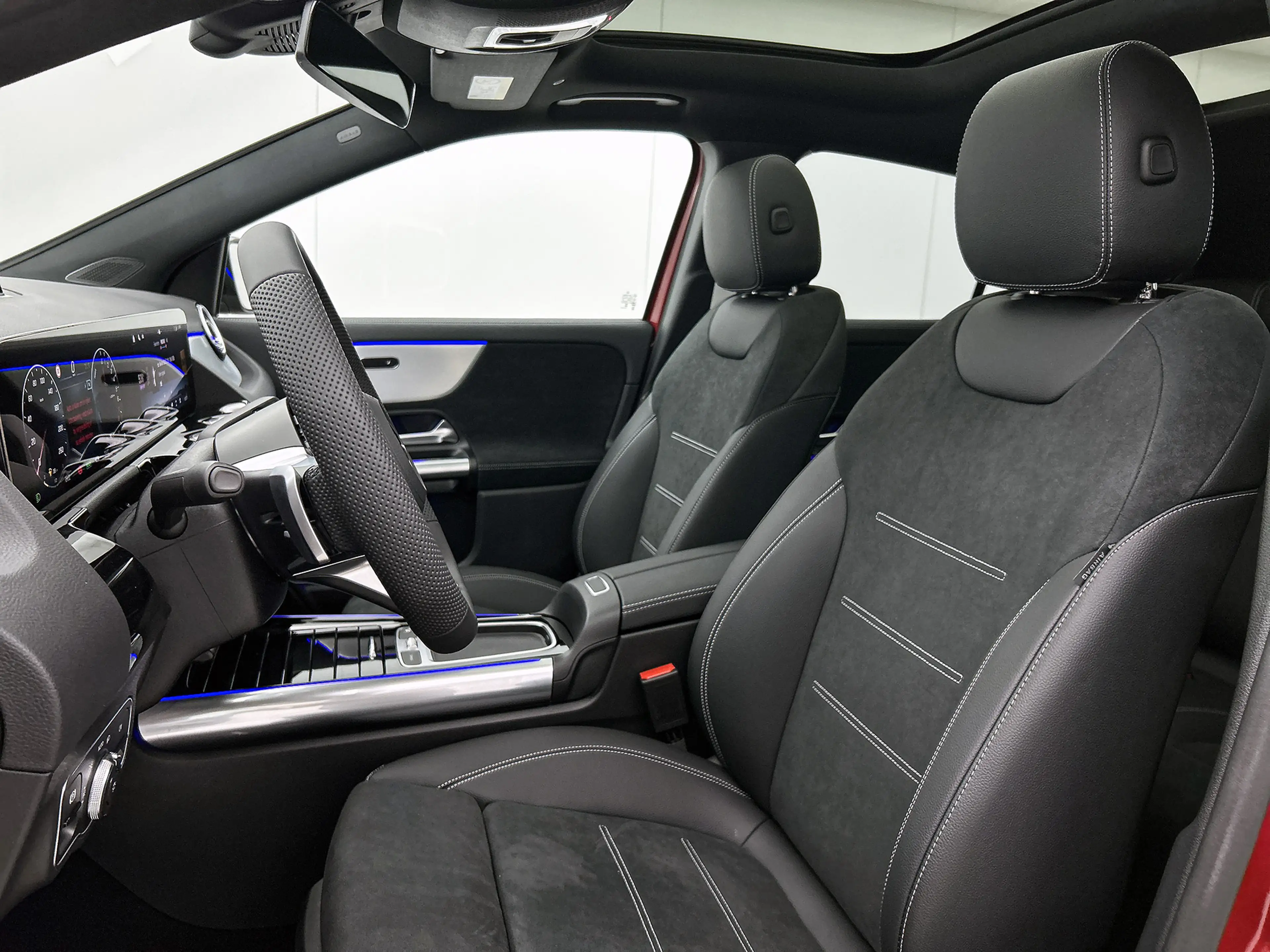 Mercedes-Benz GLA 250 e 140 Year Edition | Plus Pakket | Nightpakket | P — photo 5