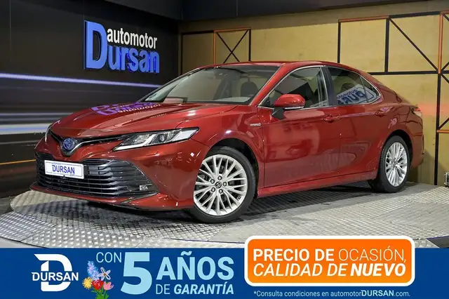 Toyota Camry 2.5 220H Advance
