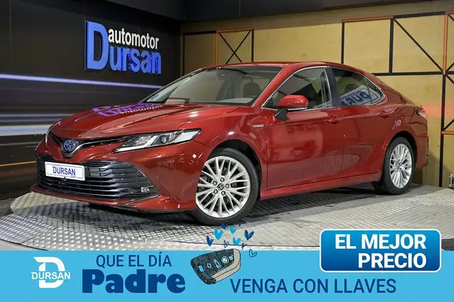 Toyota Camry 2.5 220H Advance