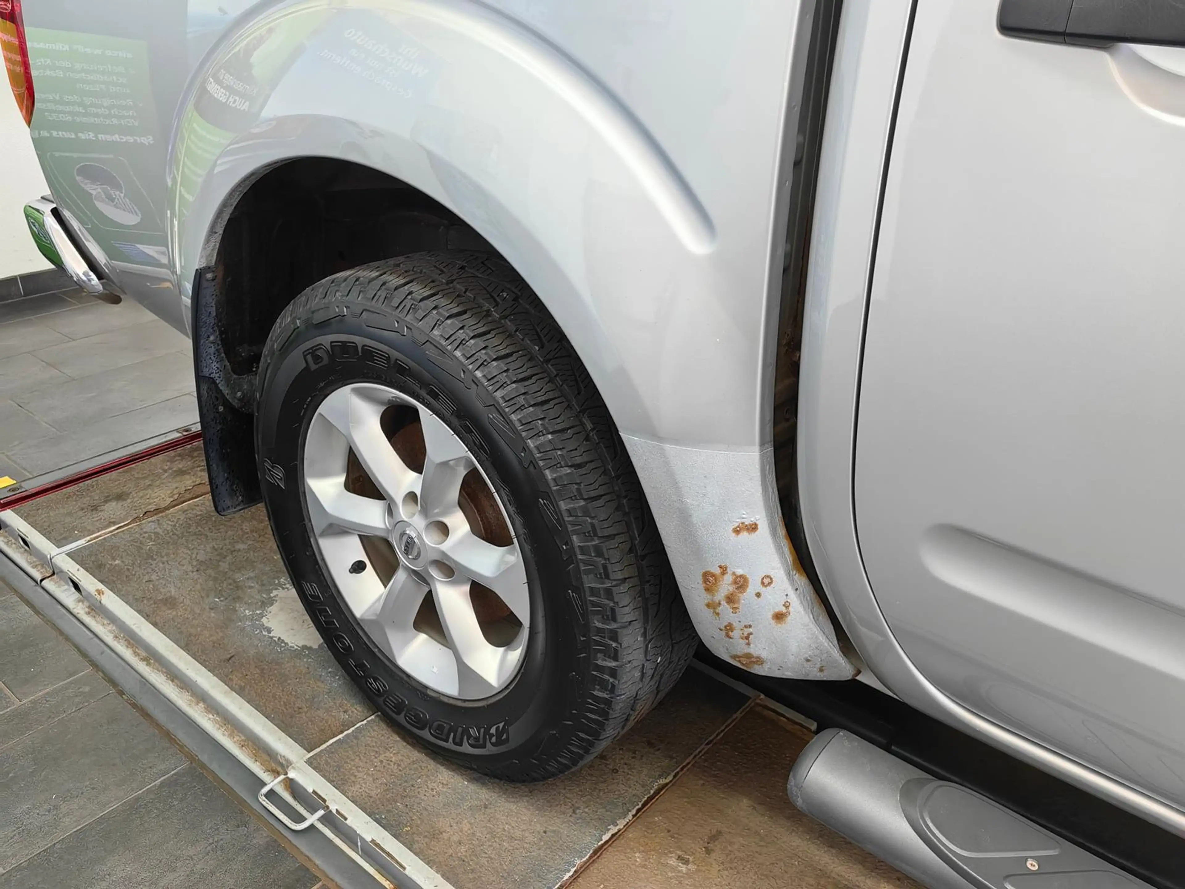 Nissan Navara Double Cab SE 4X4 2.5 dCi Diesel KAT — photo 13