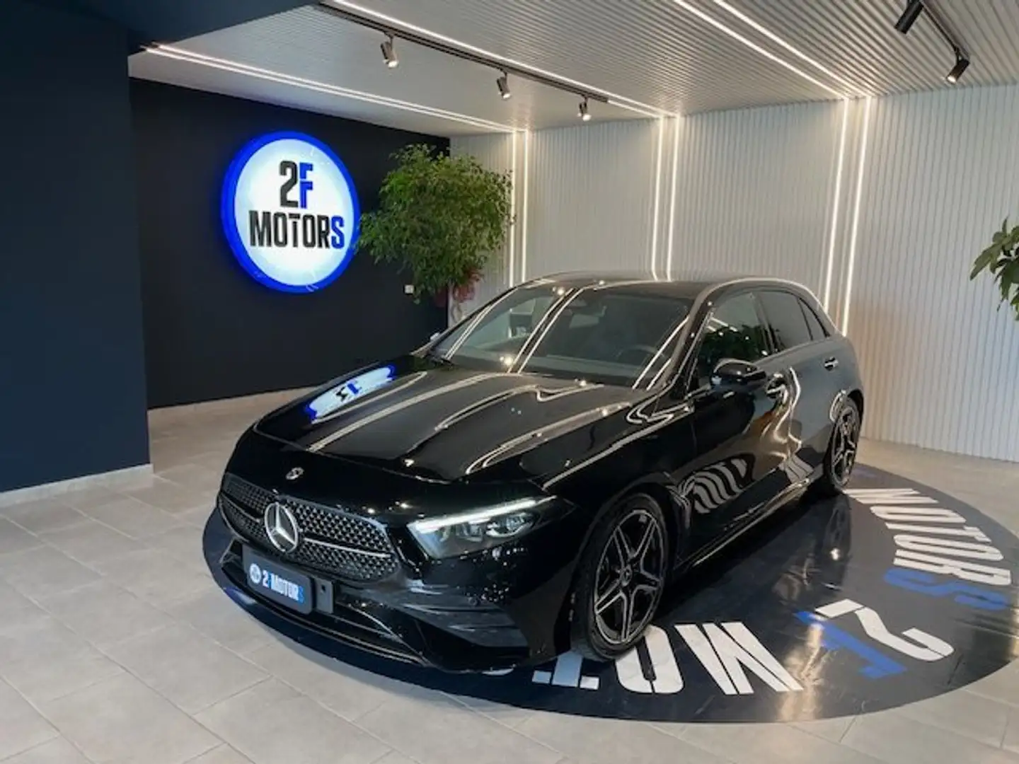 Mercedes-Benz A 180 d AMG Line Premium Plus auto Nero - 2