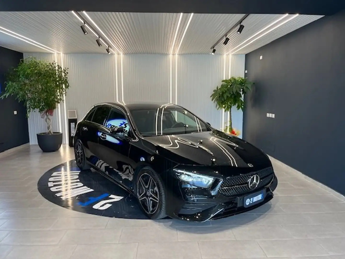 Mercedes-Benz A 180 d AMG Line Premium Plus auto Nero - 1