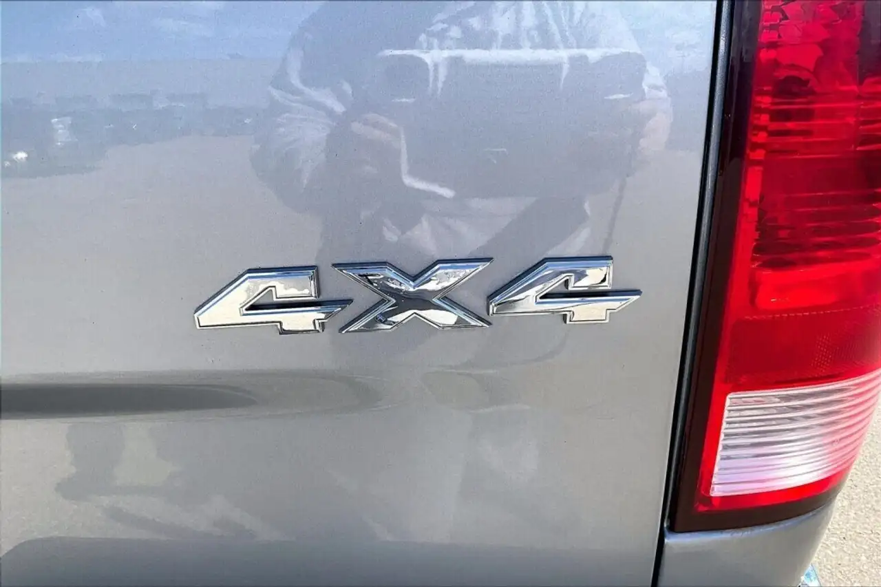 RAM 1500 photo RAM 1500