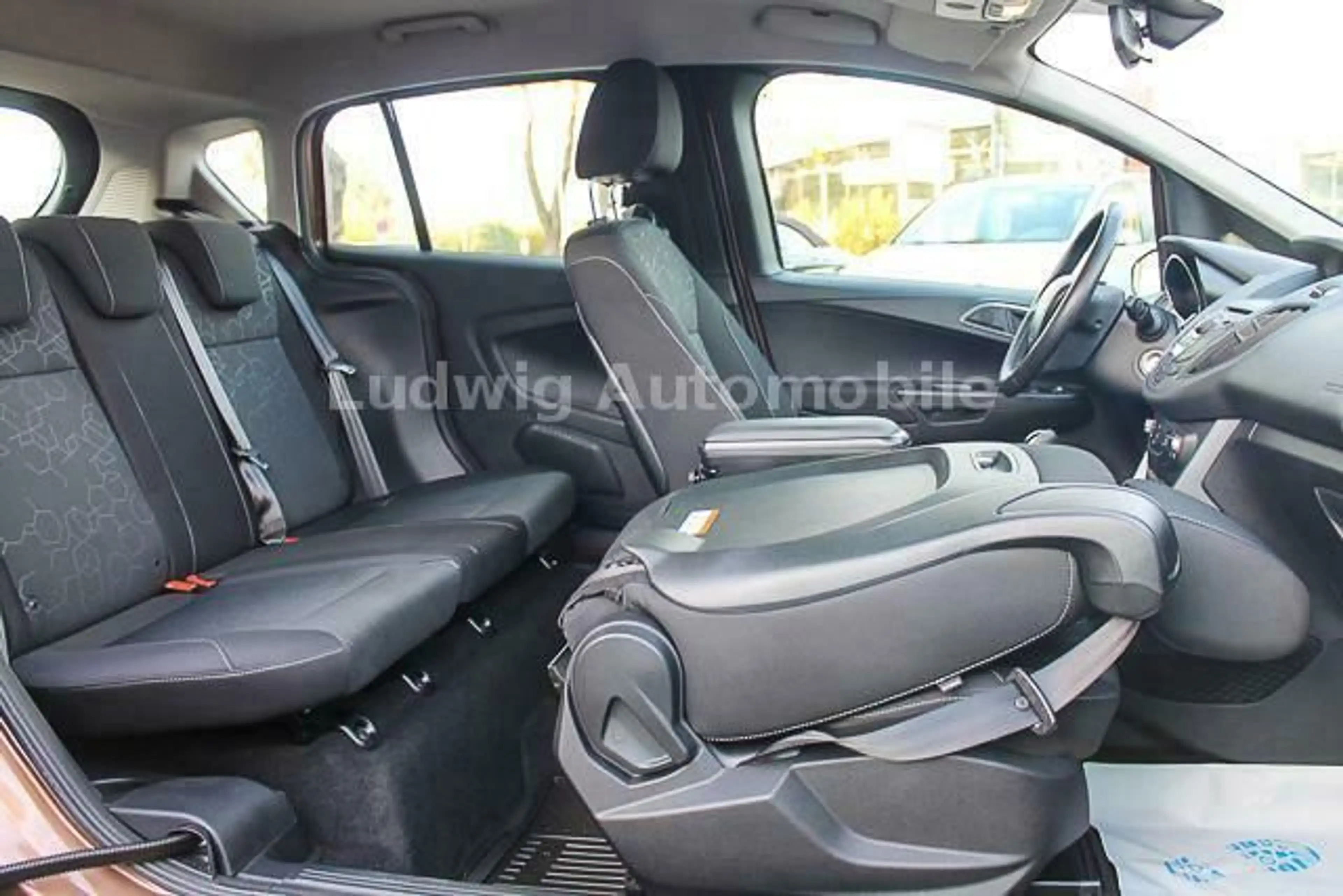 Ford B-Max 1.0 EcoBoost Klima*PDC*Schiebtüren — photo 13