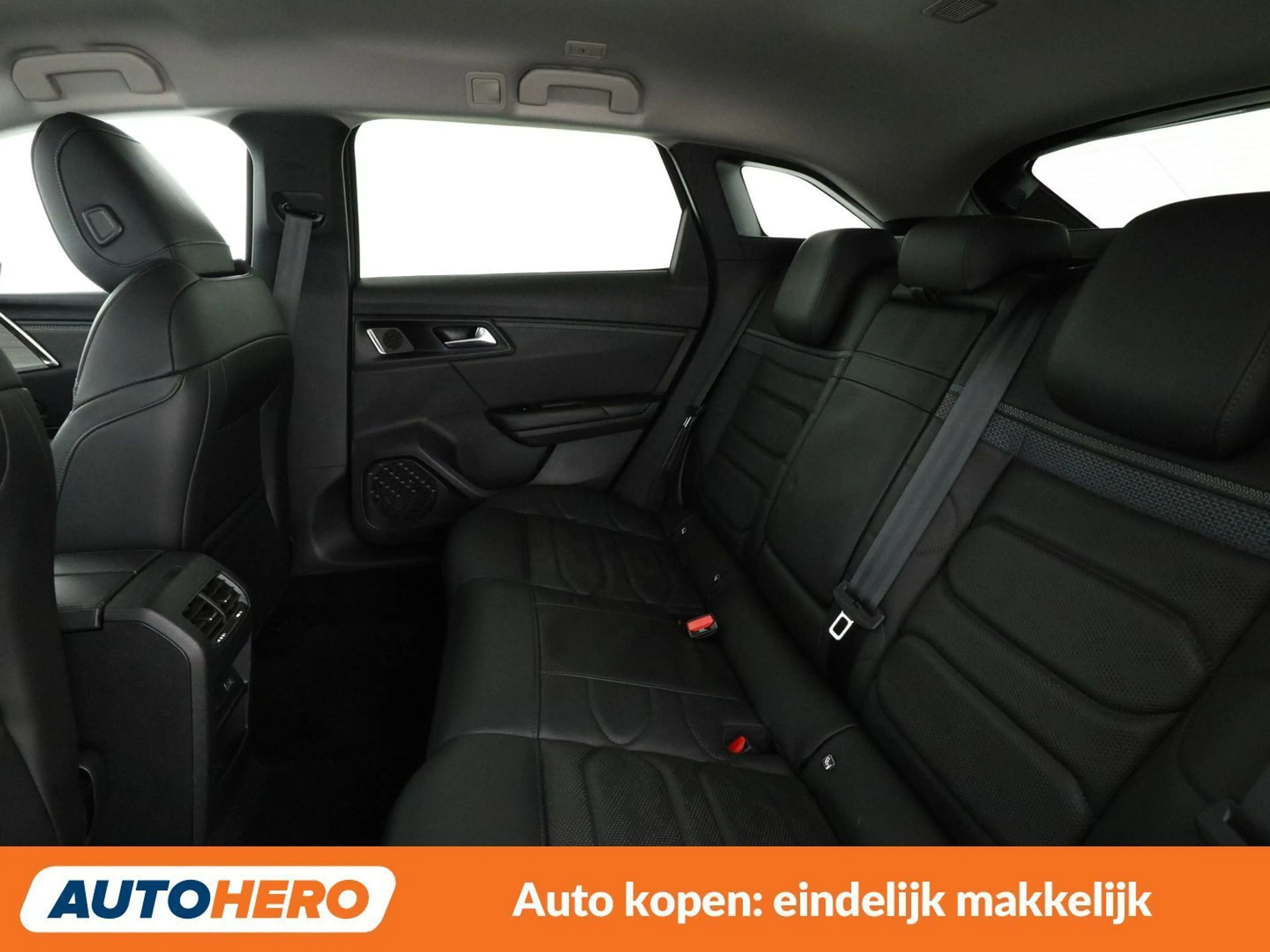Citroen C5 X 1.6 PureTech Shine — photo 14