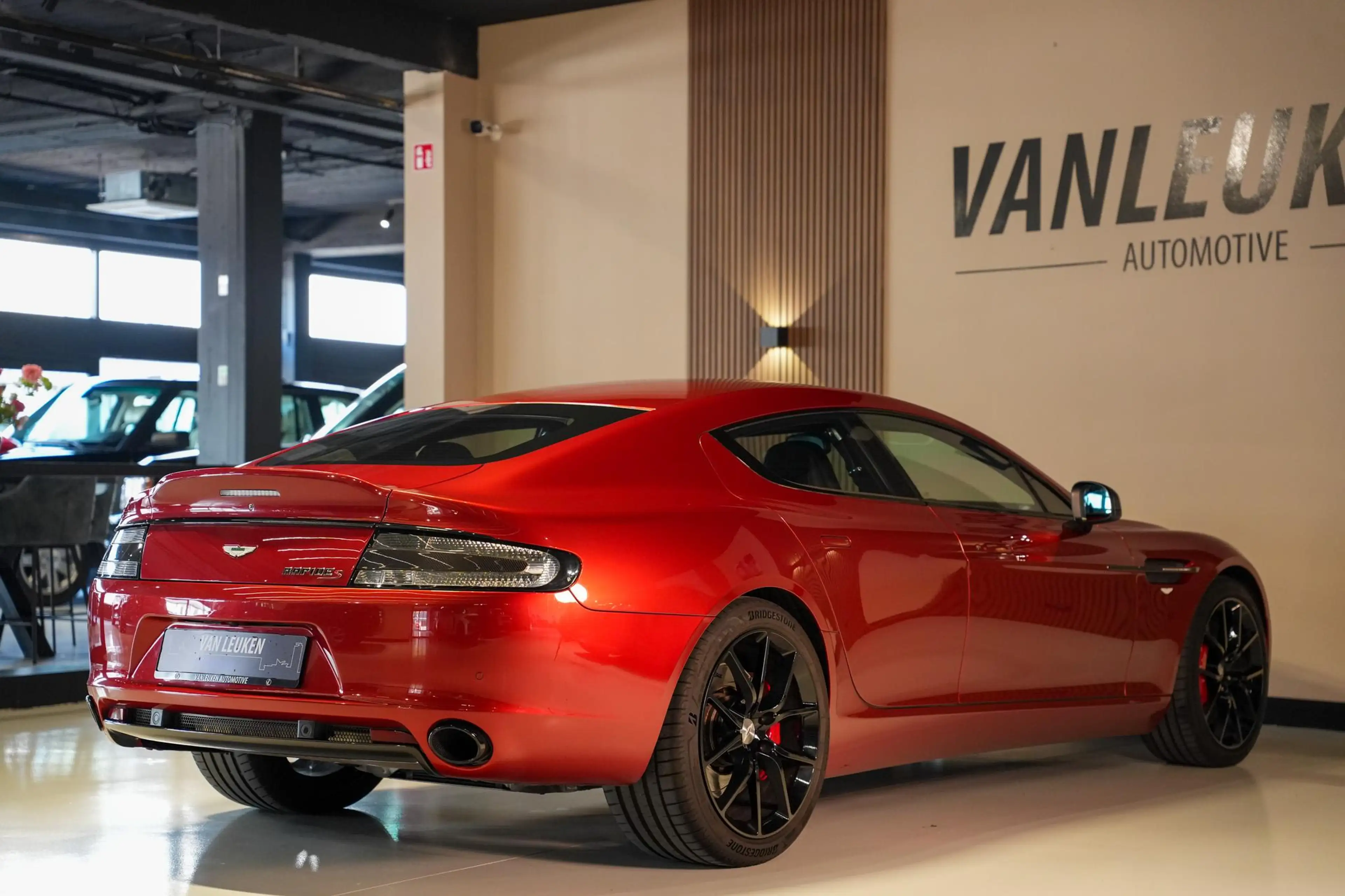 Aston Martin Rapide S - V12 B&O — photo 5
