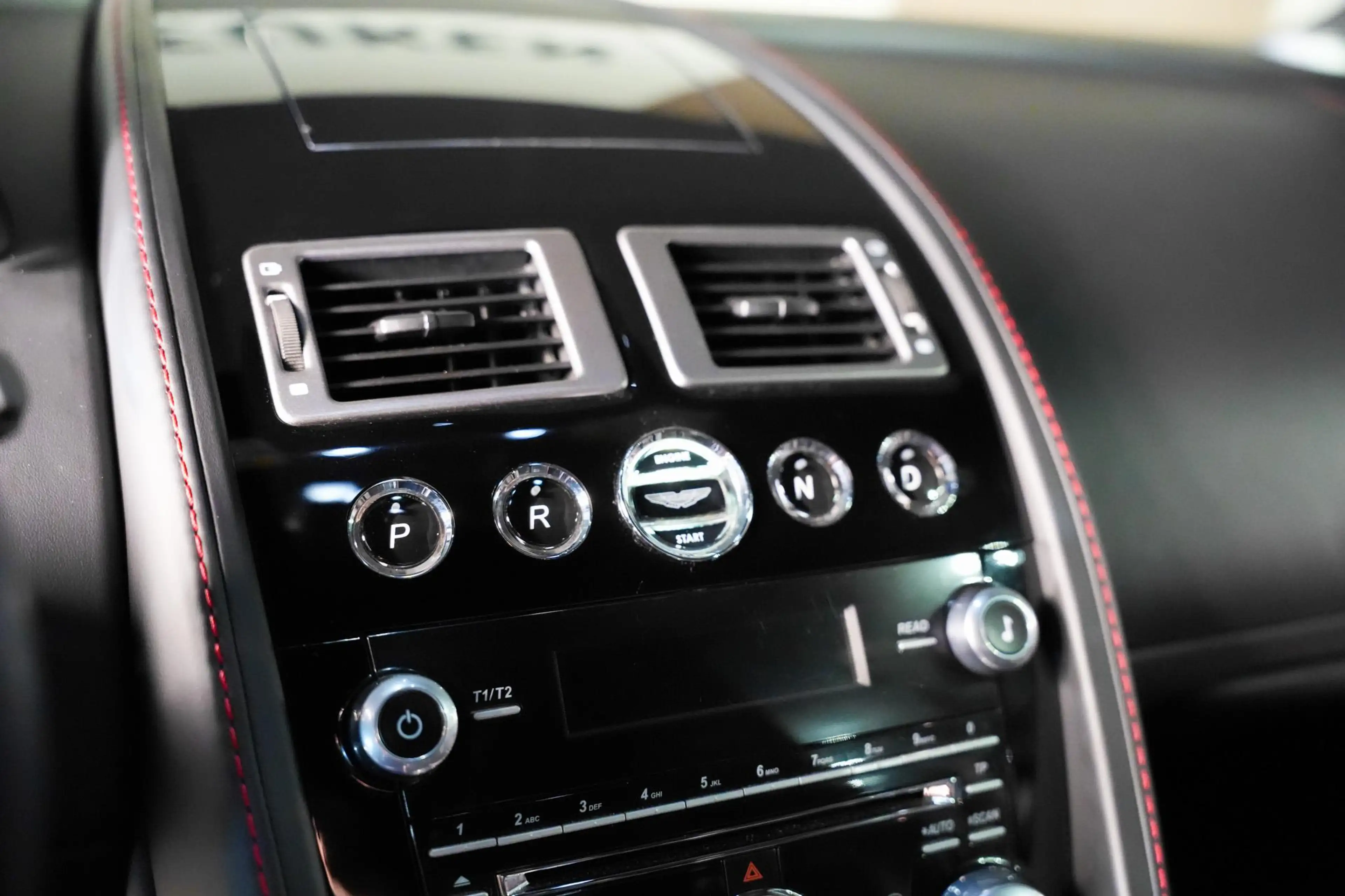 Aston Martin Rapide S - V12 B&O — photo 13