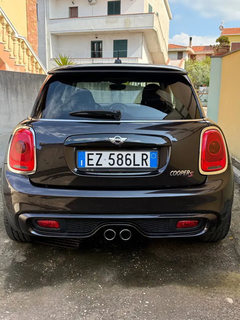 MINI Cooper S Mini IV F55-F56 2015 2.0 3p Marrón - 2