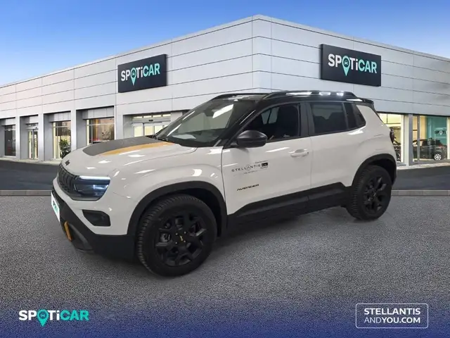 Jeep Avenger 1.2 eHybrid 4xe 145CV T. North Face The North Face