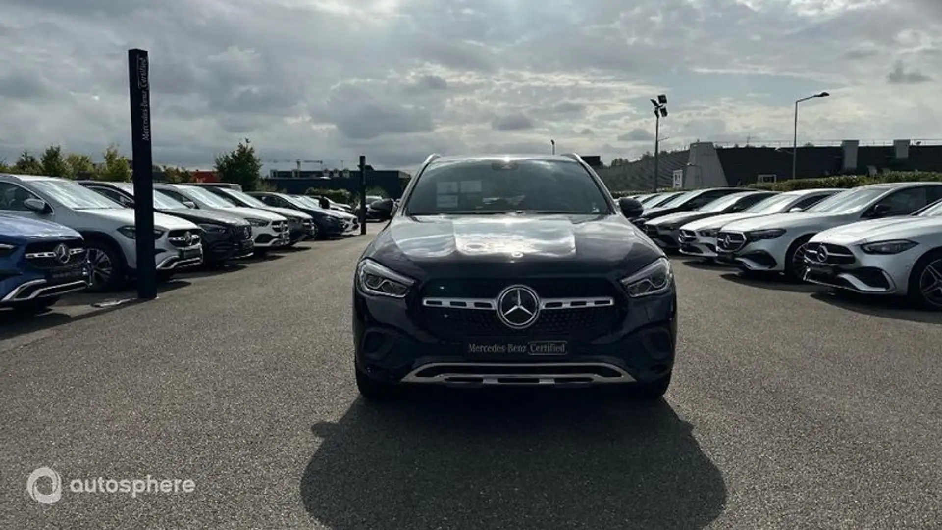 Mercedes-Benz GLA 200 200 163ch Progressive Line 7G-DCT - 2