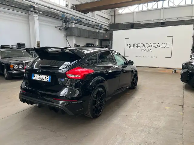 Ford Focus view 6