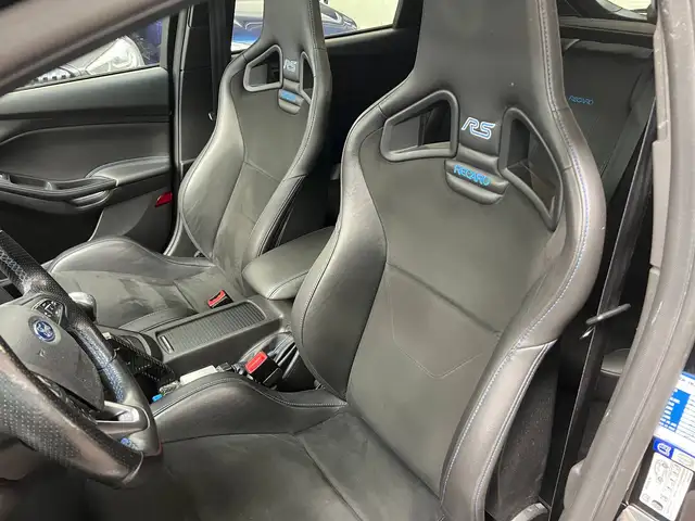 Ford Focus view 11