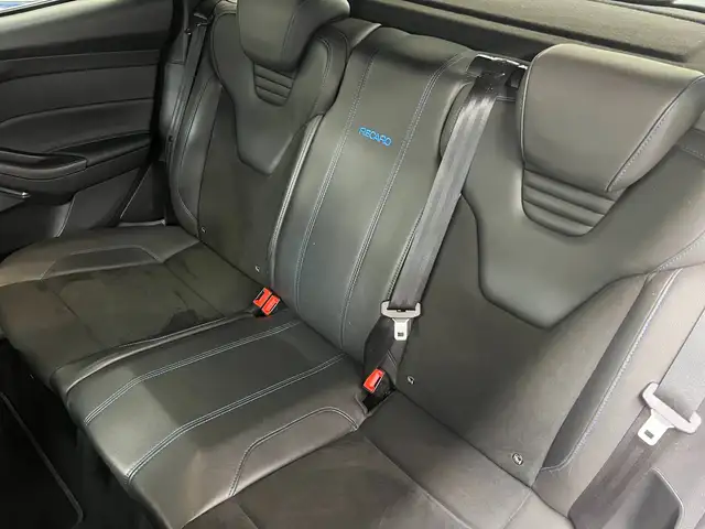 Ford Focus view 13