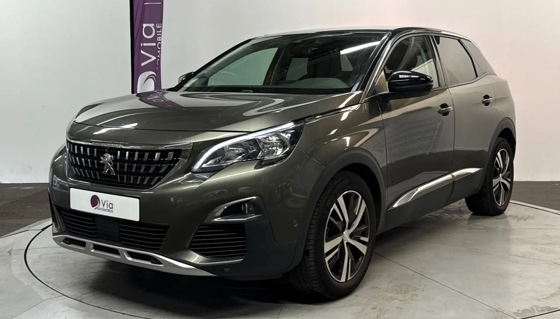 Peugeot 3008 Puretech 130ch S\u0026amp;S EAT8 Allure // Caméra AR Gris - 1