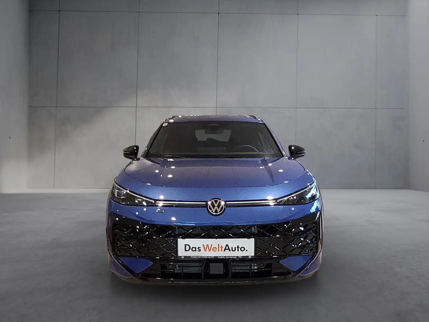 Volkswagen T-Roc R-Line eTSI DSG Blau - 2