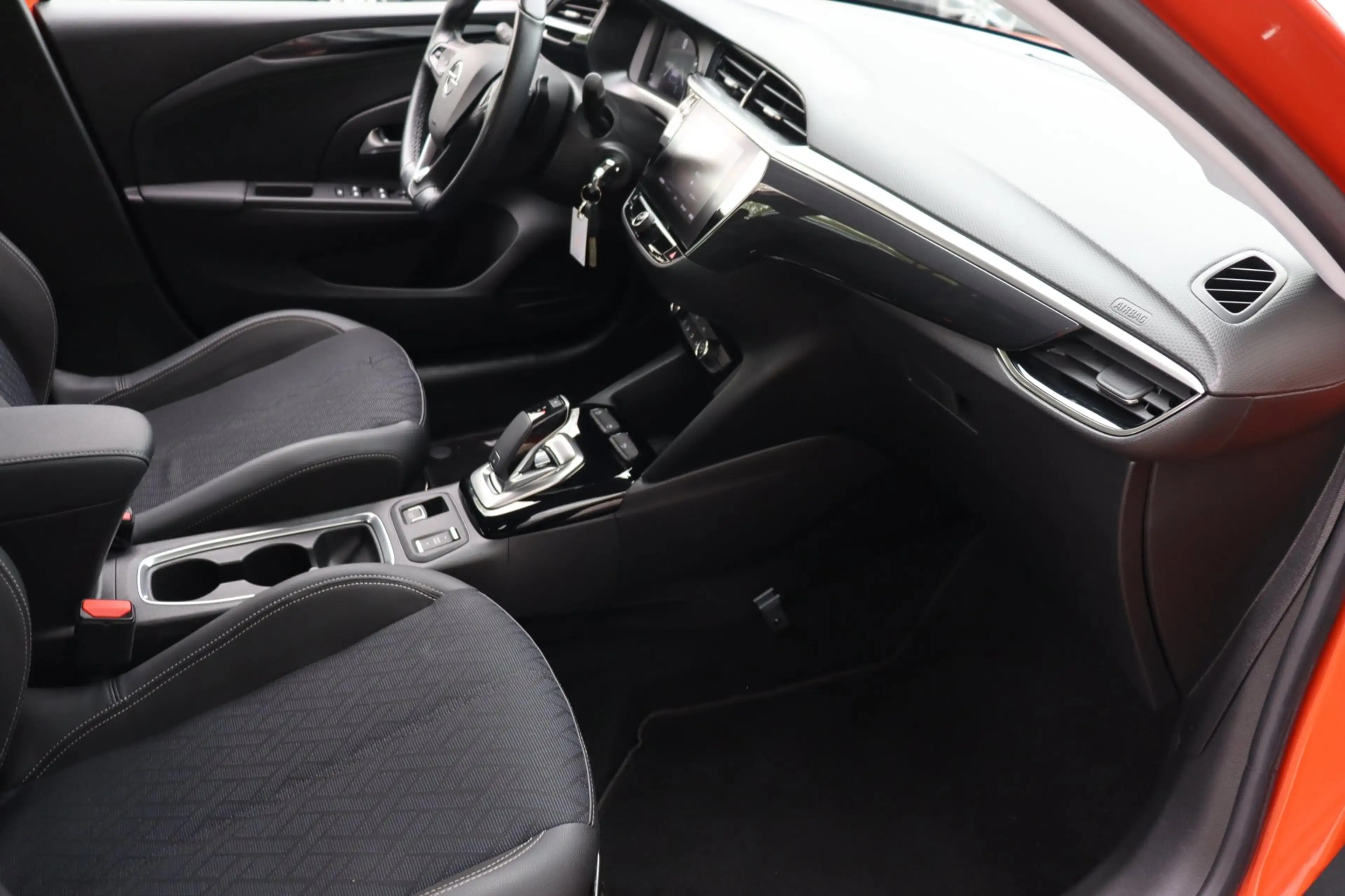 Opel Corsa 1.2Turbo Elegance Org. NL camera h.leer pdc — photo 10
