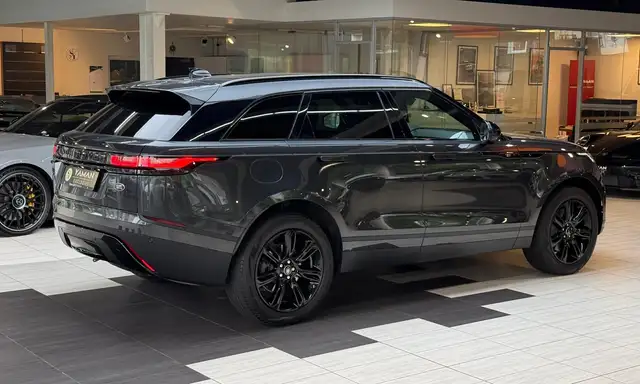 Land Rover Range Rover Velar view 7
