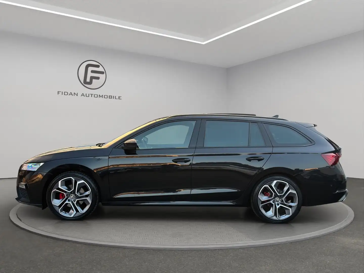 Skoda Octavia Combi RS Plus 4x4*Pano*Matrix*HUD*Memo* Schwarz - 2