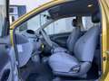 Toyota Yaris 1.0-16V VVT-i Terra Geel - thumbnail 6