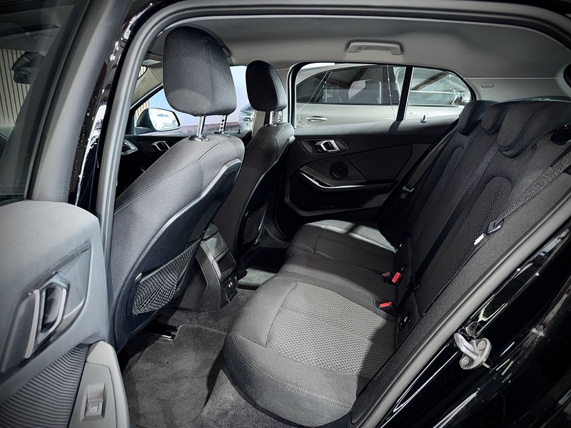 BMW 118 *Lim.*ADVANTAGE*BUSINESS*PDC v+h*NAVI*WLAN*2H — photo 12