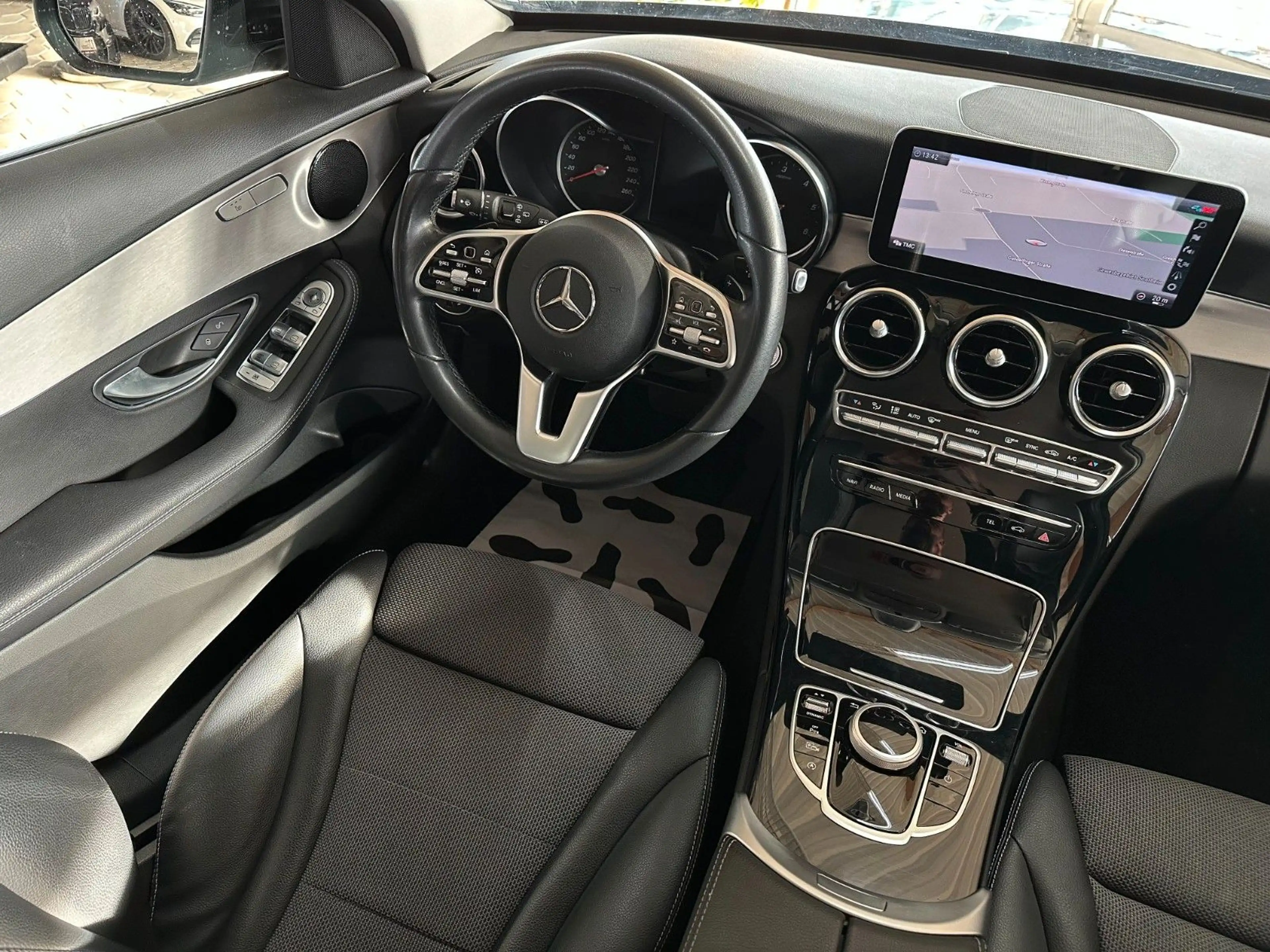 Mercedes-Benz C 200 T d 9G Avantgarde*Temp*PDC*SHZ*Nav*LED — photo 11