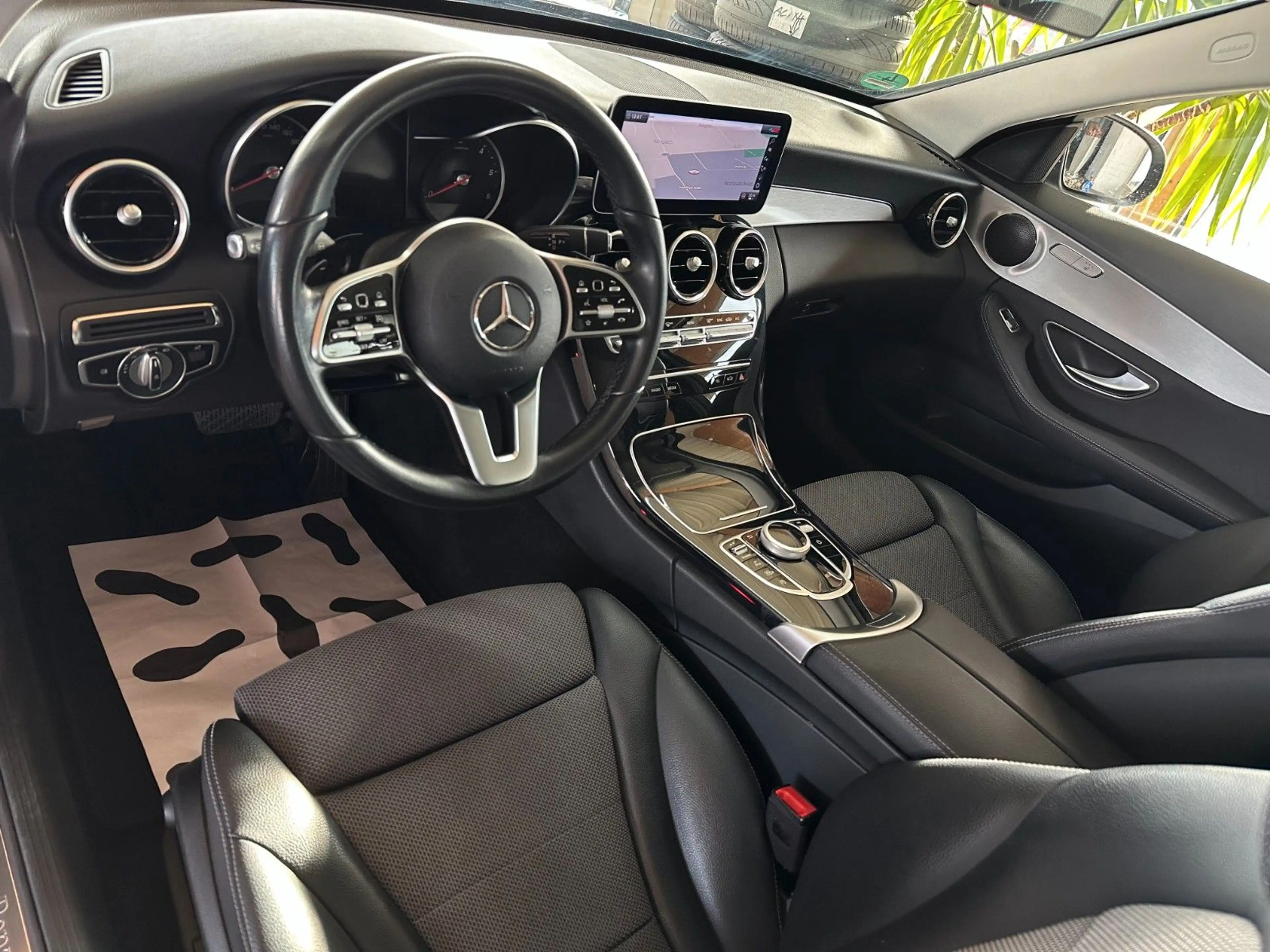 Mercedes-Benz C 200 T d 9G Avantgarde*Temp*PDC*SHZ*Nav*LED — photo 9