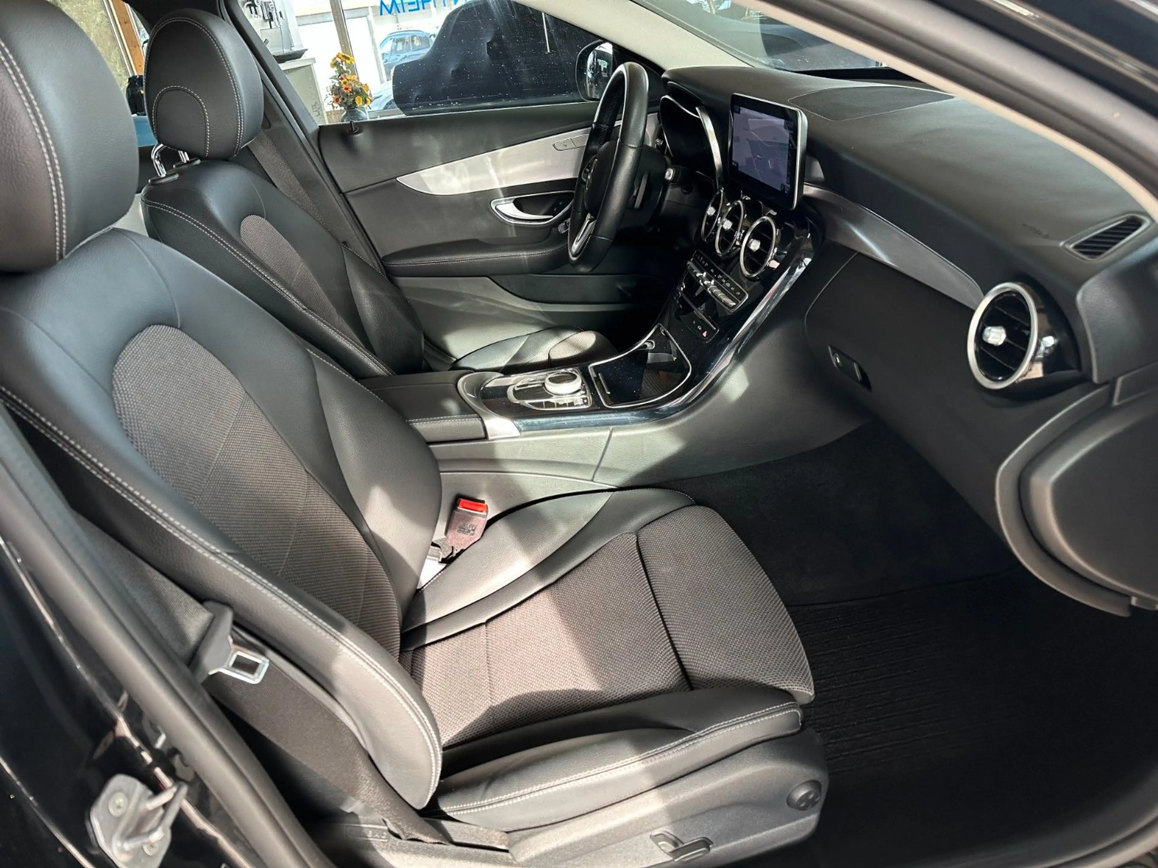 Mercedes-Benz C 200 T d 9G Avantgarde*Temp*PDC*SHZ*Nav*LED — photo 14