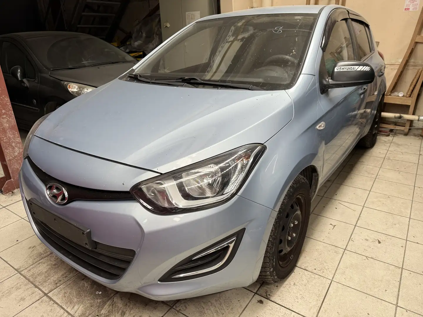 Hyundai i20 1.2i Comfort sans aircoo!! - 1
