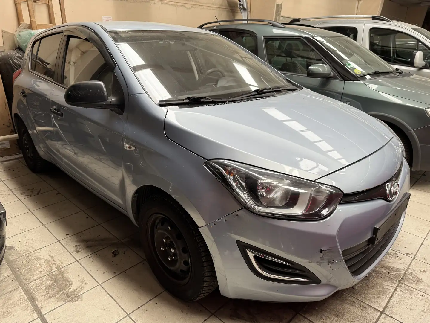 Hyundai i20 1.2i Comfort sans aircoo!! - 2