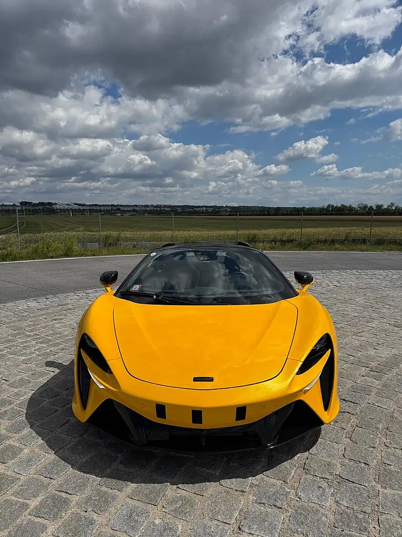 McLaren Artura PHEV 7,4kWh Spider Gelb - 2