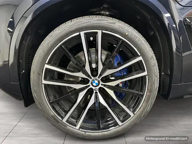 BMW X5 view 6