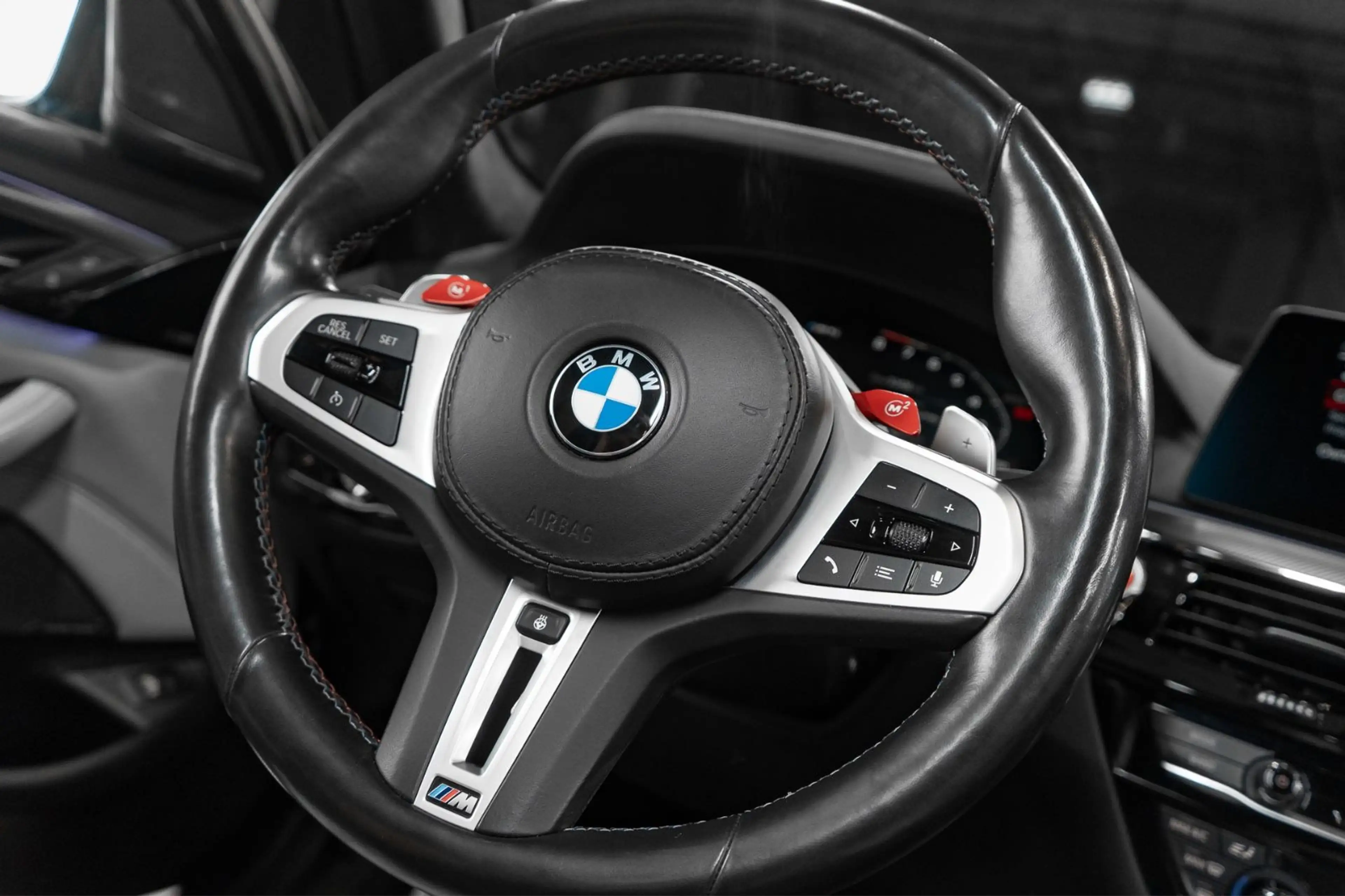 BMW M5 F90°LASER°HUD°MASS°VENT°H/K°SOFT° — photo 8