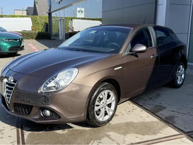 Alfa Romeo Giulietta Distinctive 1.4 TB