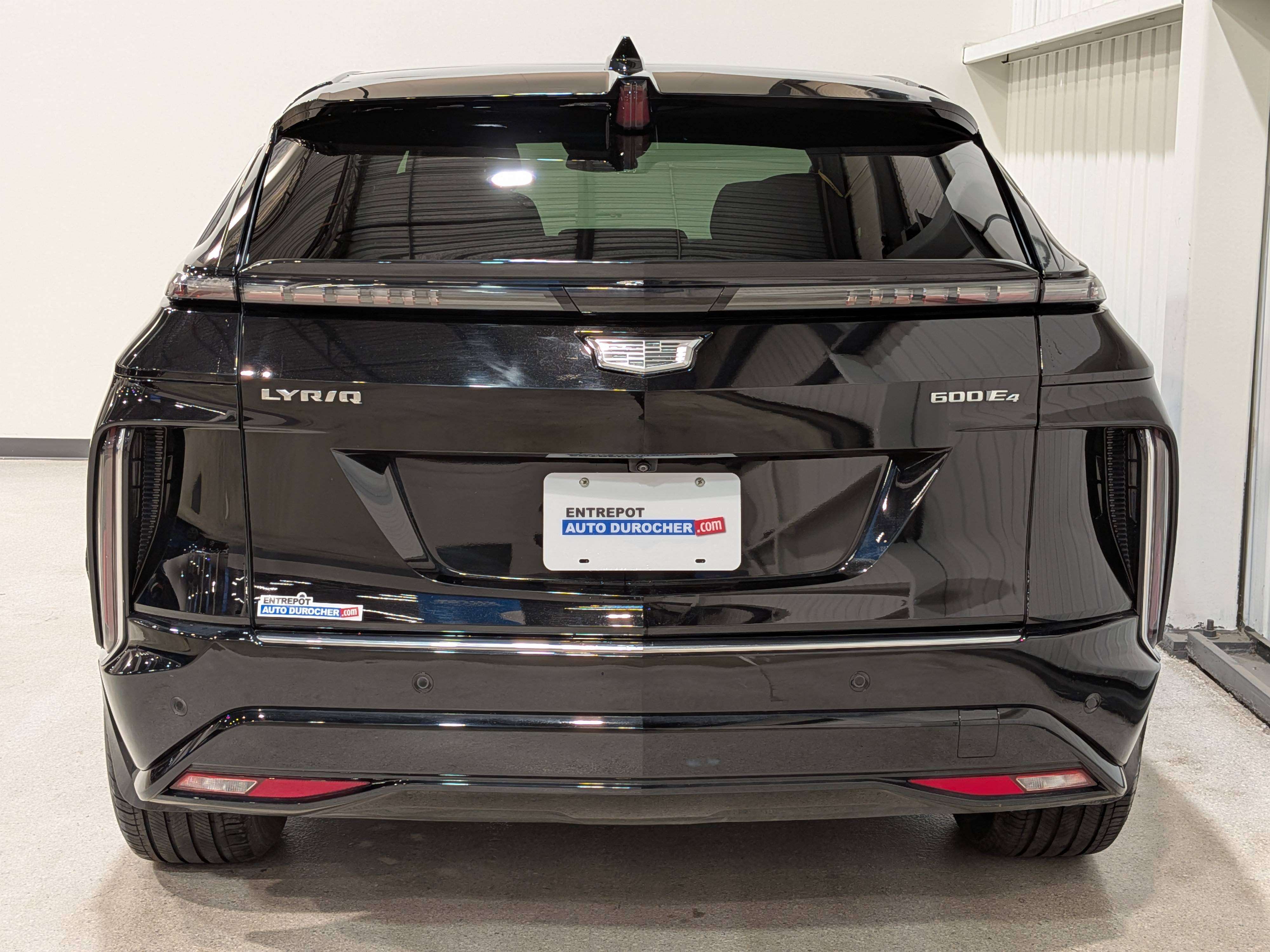 Cadillac LYRIQ 2024