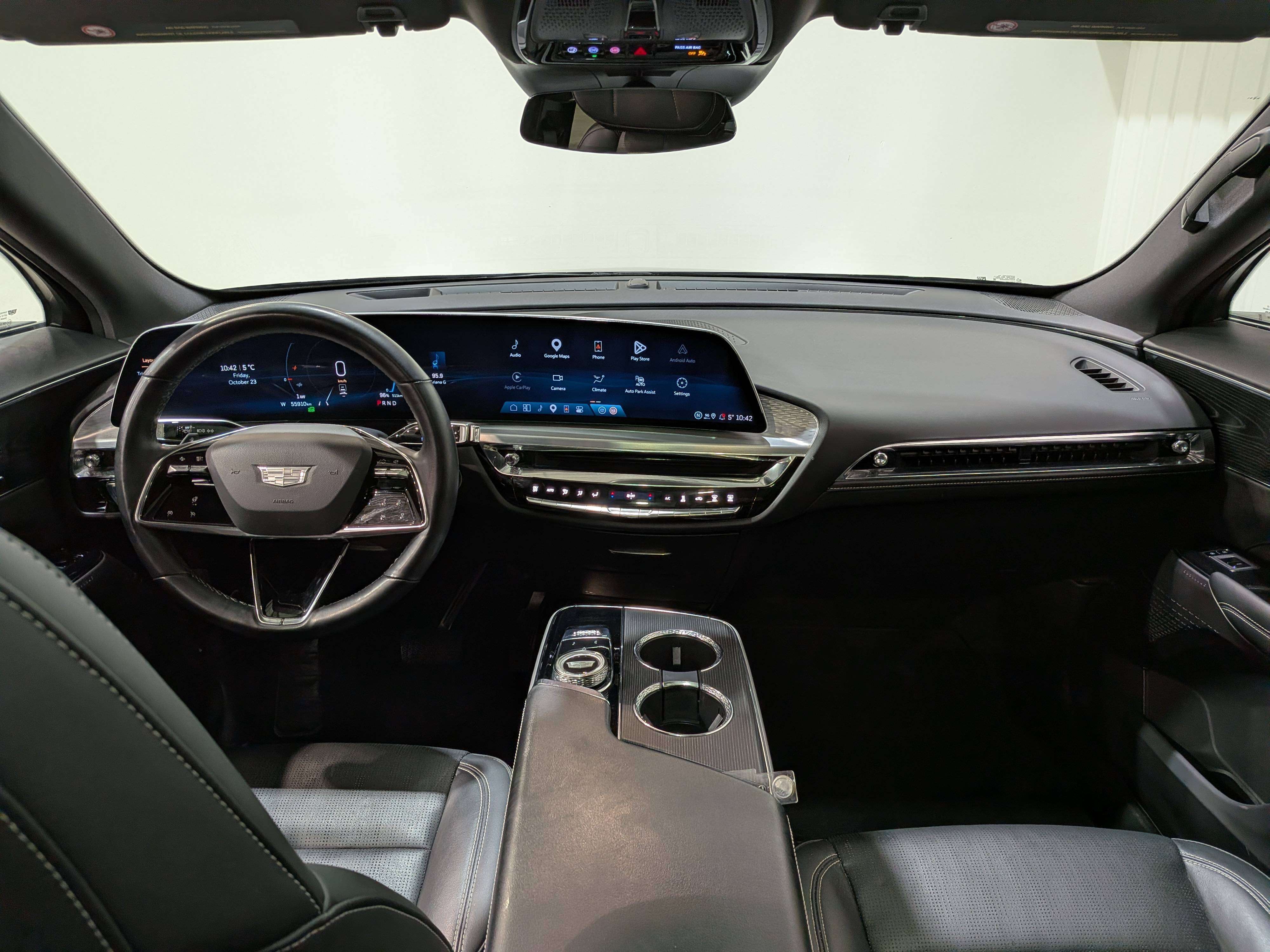 Cadillac LYRIQ 2024