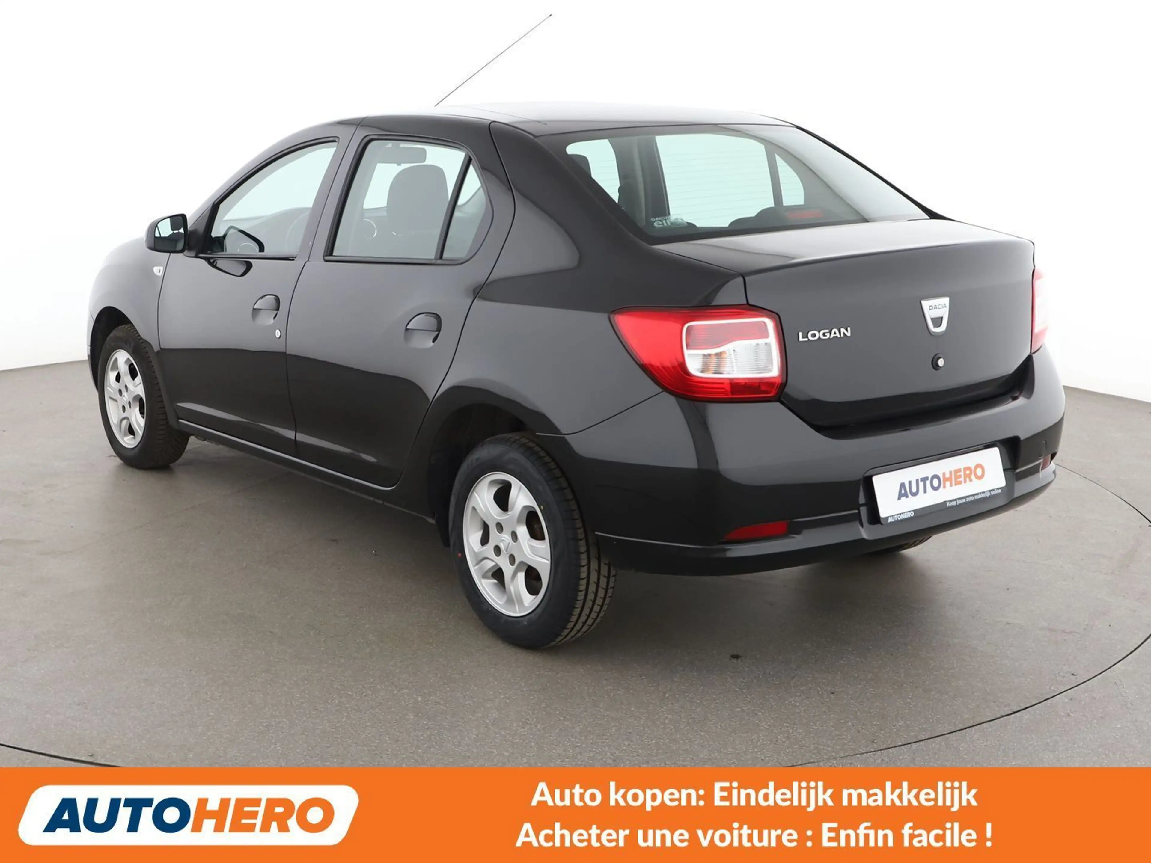 Dacia Logan 0.9 TCe Ambiance — photo 4
