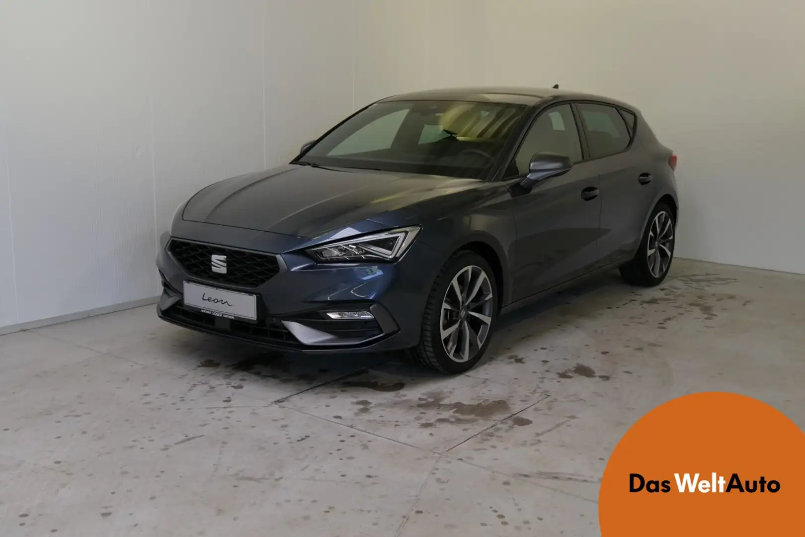 SEAT Leon FR 1.5 TSI ACT 130 PS Grau - 1