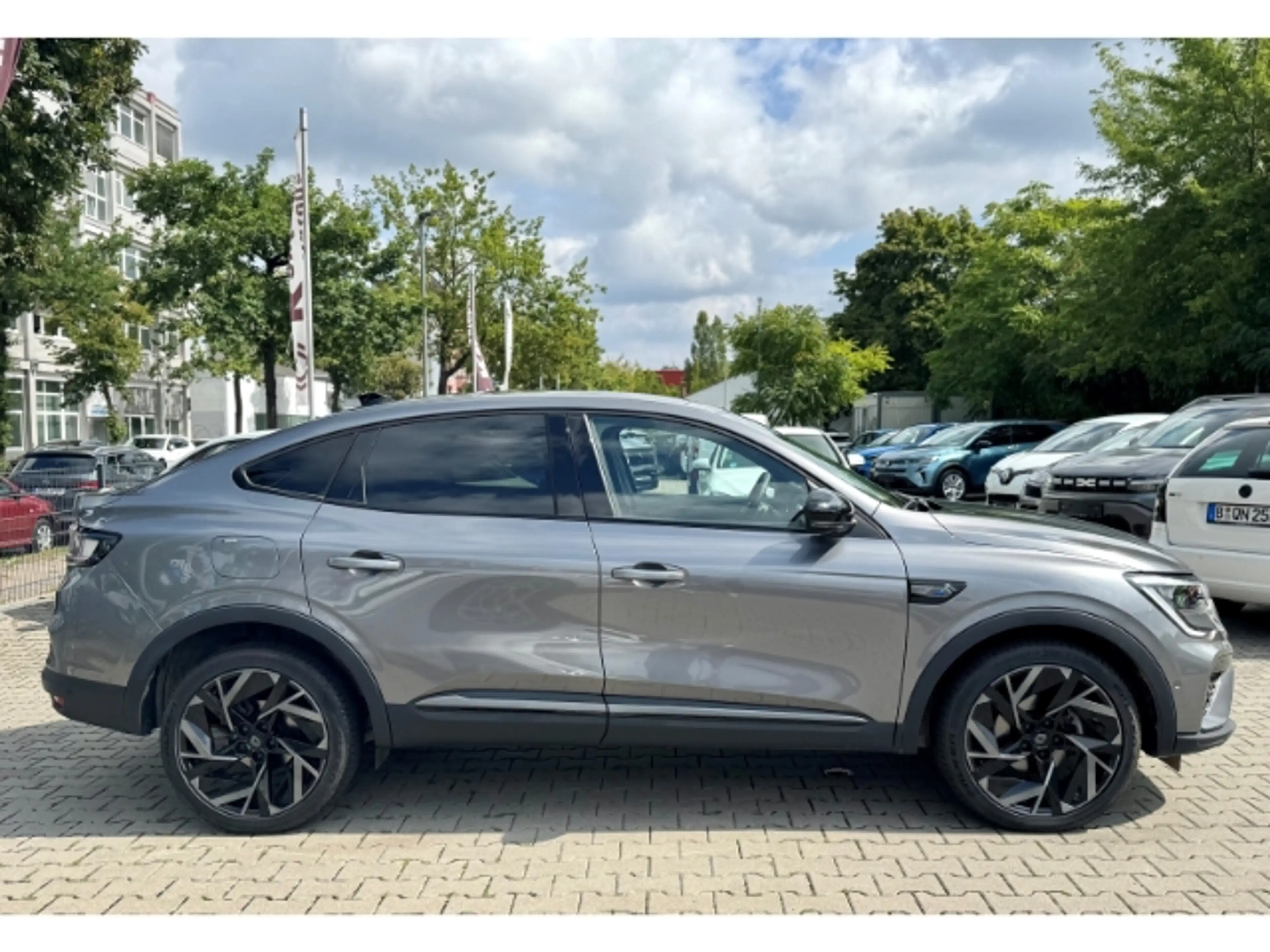 Renault Arkana Esprit Alpine Mild Hybrid 140 EDC Schiebedach — photo 3