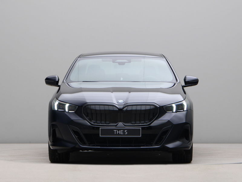 BMW 550 5-serie 550e xDrive — photo 6