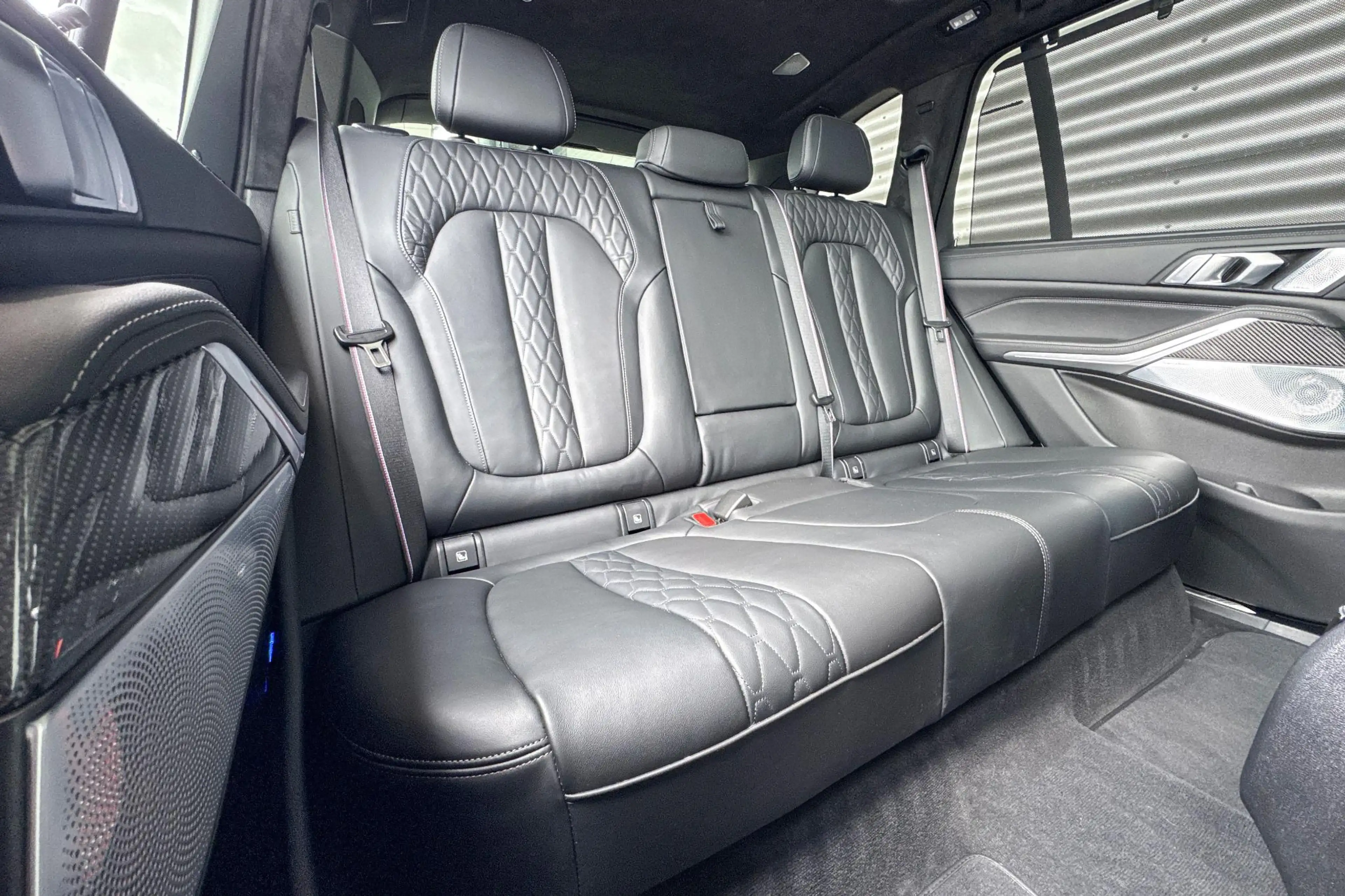 BMW X5 xDrive50e M Sport Pro | Bowers & Wilkins | Driving — photo 8