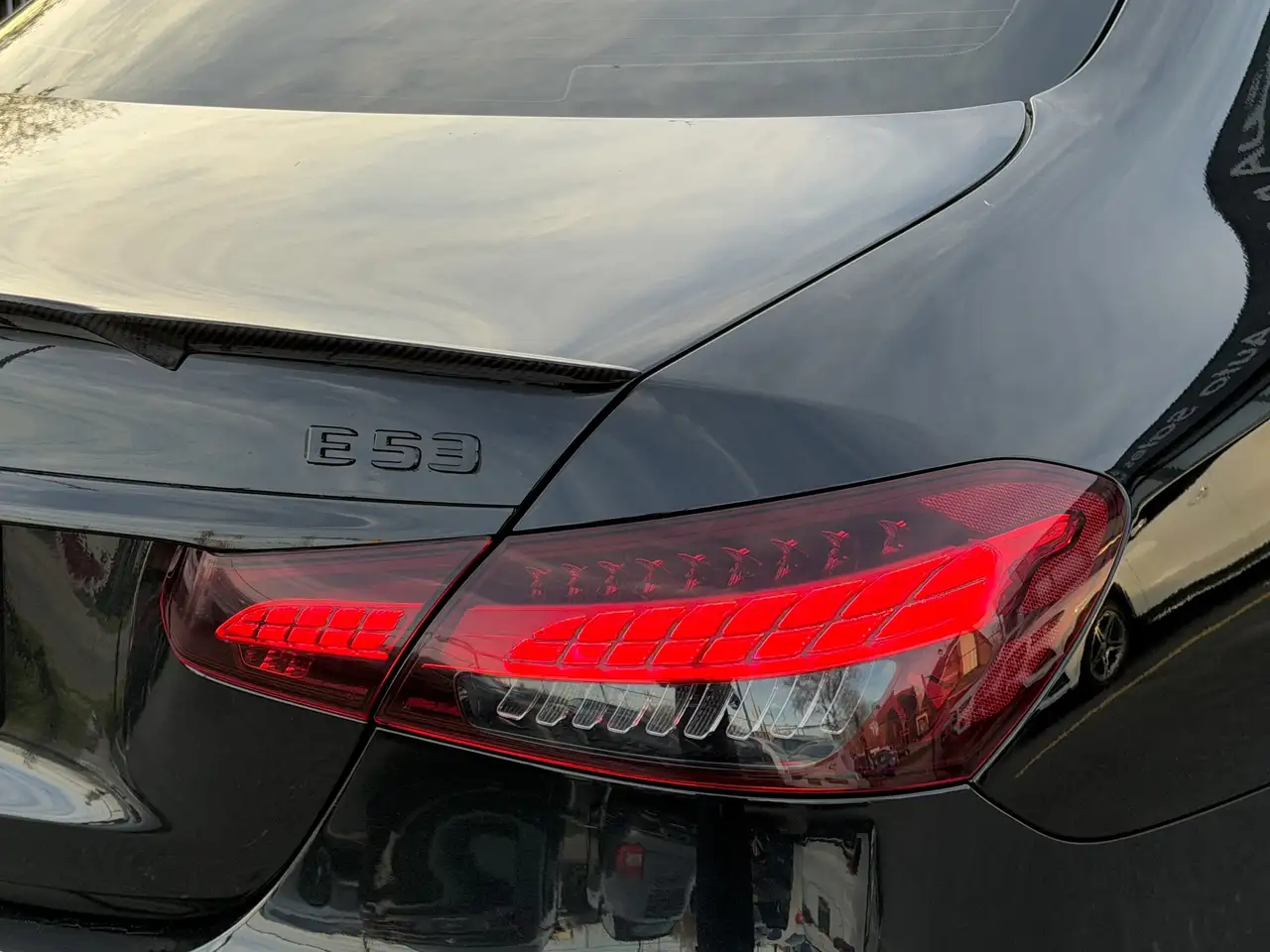 Mercedes-Benz E-Class photo Mercedes-Benz E-Class