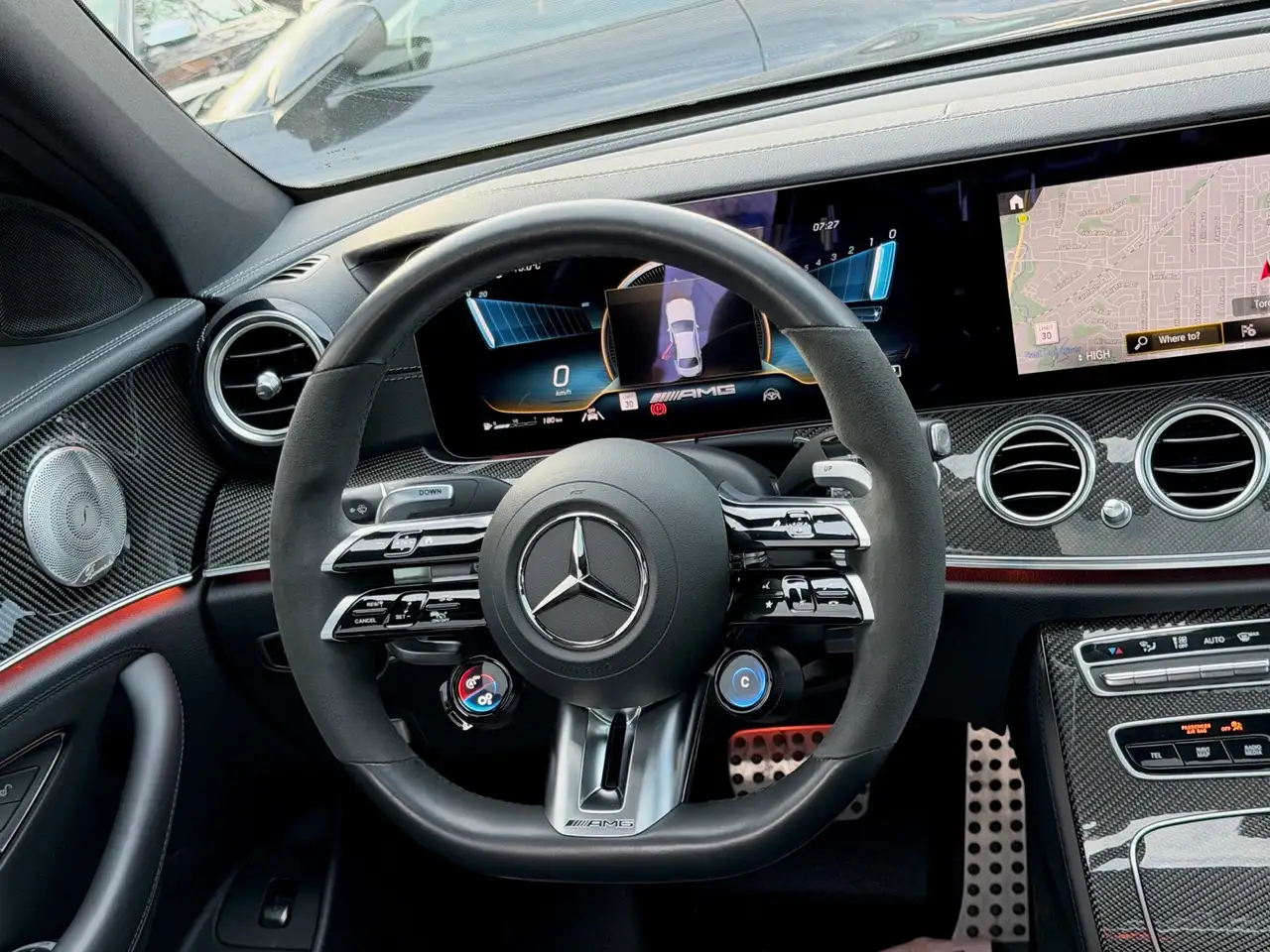 Mercedes-Benz E-Class photo Mercedes-Benz E-Class