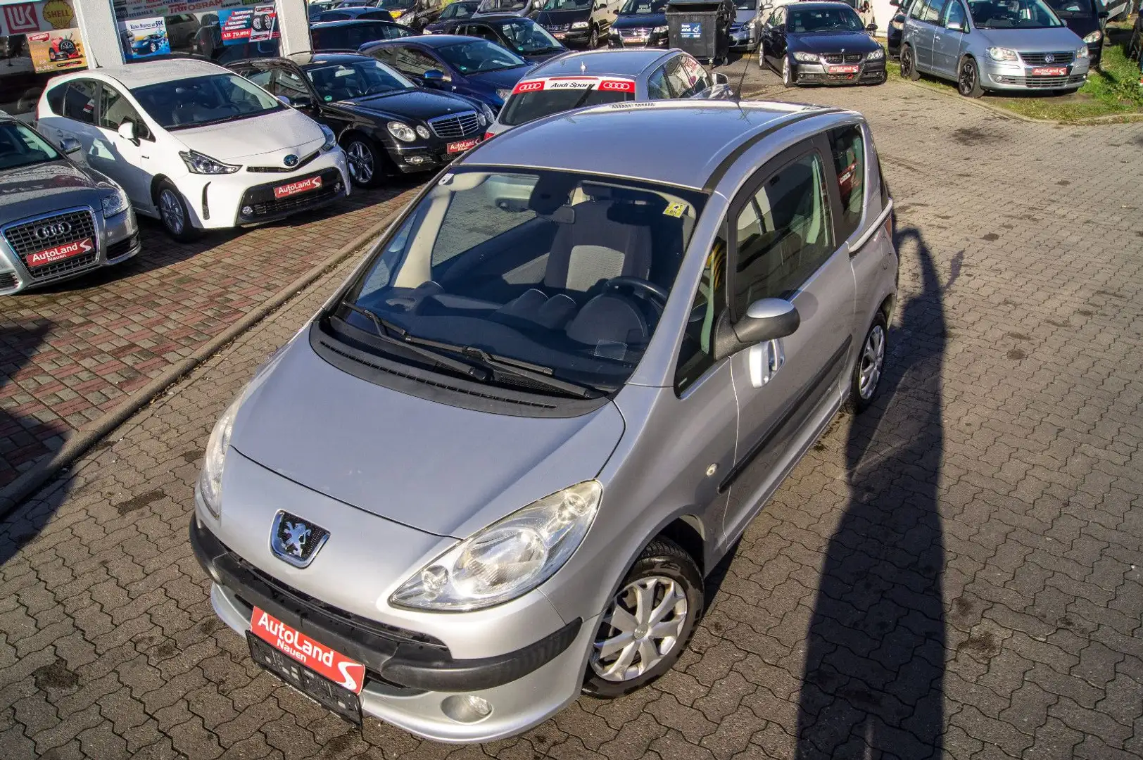 Peugeot 1007 Filou 75+nur 119000 km+Klima+TUV Argintiu - 1