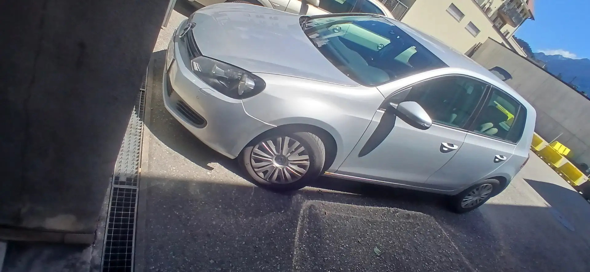Volkswagen Golf 1.6 TDI Edition - 1