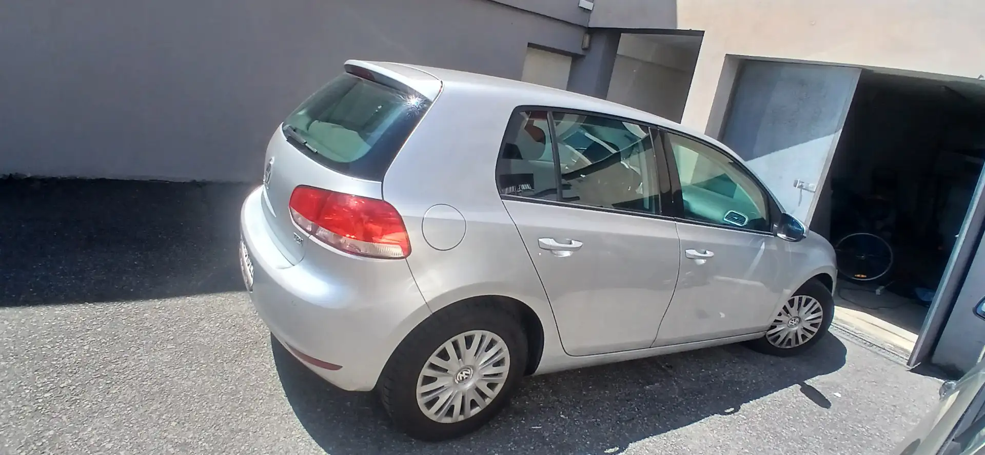 Volkswagen Golf 1.6 TDI Edition - 2